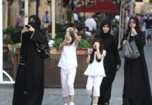 Bakı yolları iranlıları qayda pozmağa vadar edir?