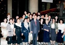 Ümummilli Lider Heydər Əliyev qadın şəxsiyyətinə böyük hörmətlə yanaşırdı